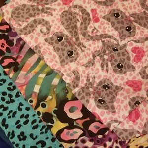 Lot of animal print women's scrub tops-LRG